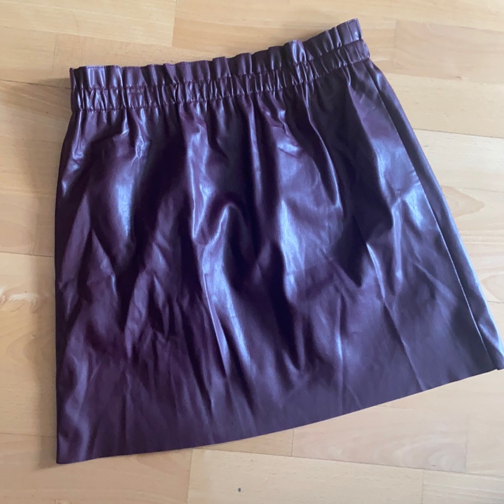 Eggplant pleather skirt